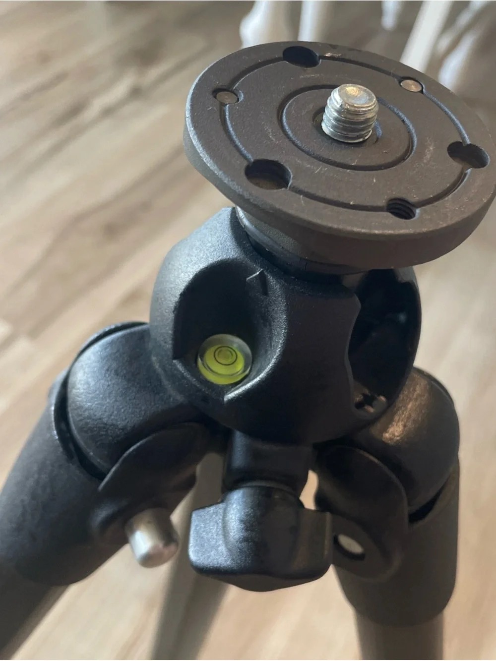 Professional MonFrotto Carbon Fiber Camera Tripod - Black Lightweight Support